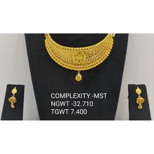 Buy 22 Karat Gold Necklace Set