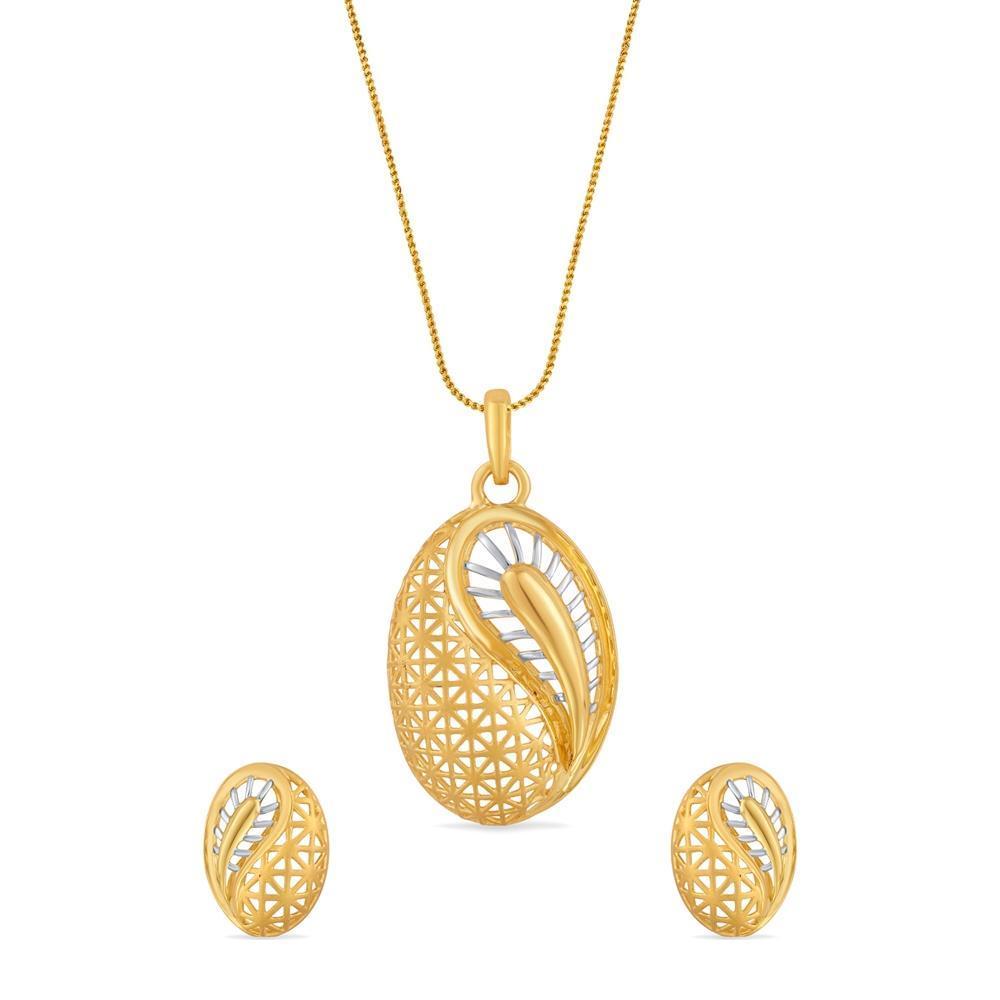 Buy Oval Filigree Gold Pendant Set with White Accent