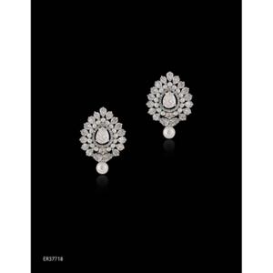 Buy 18 Karat Gold & Diamond Earrings