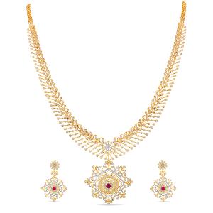 Buy 18 Karat Gold & Diamond Necklace Set