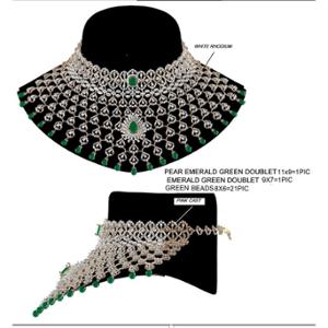 Buy 18 Karat Gold & Diamond Necklace