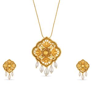 Buy 22 Karat Gold Pendant Set