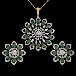 Buy 18 Karat Gold & Diamond Pendant Set