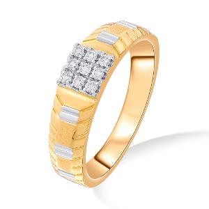 Buy 18 Karat Gold & Diamond Ring
