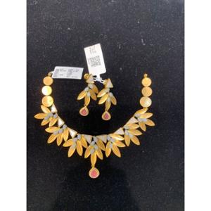 Buy 22 Karat Gold Necklace Set