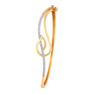 Buy 18 Karat Gold & Diamond Bracelet