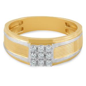 Buy 18 Karat Gold & Diamond Ring