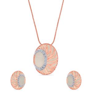 Buy Enchanting Pendant Set