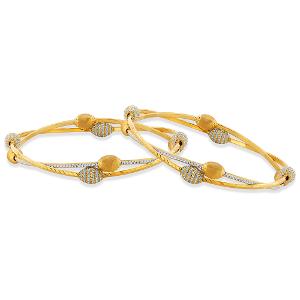 Buy 22 Karat Gold Bangle