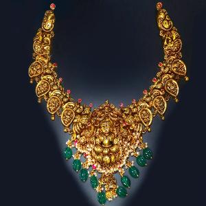 Buy 22 Karat Gold Necklace