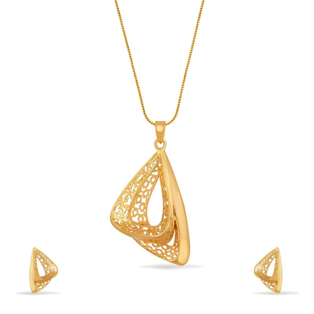 Buy 22 Karat Intricate Gold Pendant Set