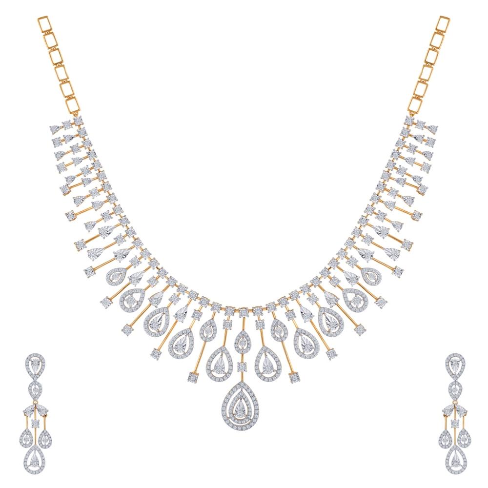 18 Karat Gold & Diamond Necklace Set | Diamond - Reliance Jewels