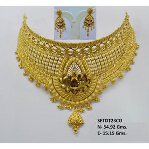 Buy 22 Karat Gold Necklace Set