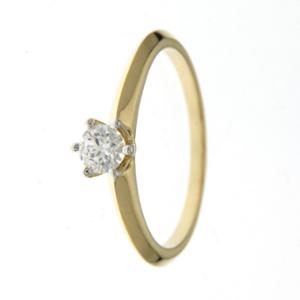 Buy 18 Karat Gold & Diamond Ring
