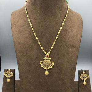 Buy 22 Karat Gold Necklace Set