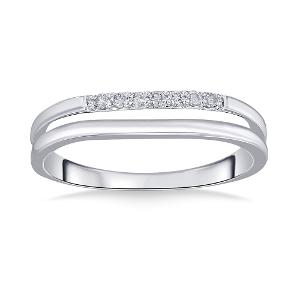 Buy 14 Karat Gold & Diamond Ring