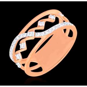 Buy 18 Karat Gold & Diamond Ring
