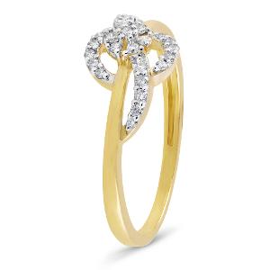 Buy 18 Karat Gold & Diamond Ring