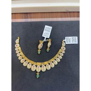 Buy 22 Karat Gold Necklace Set