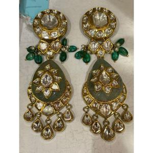 Buy 18 Karat Gold & Diamond Necklace Set