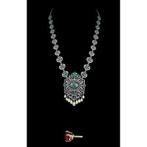 Buy 18 Karat Gold & Diamond Necklace