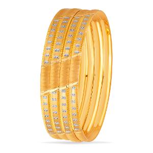 Buy 22 Karat Gold Bangle