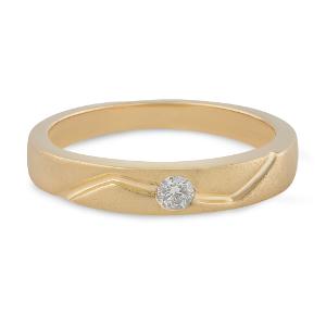 Buy 18 Karat Gold & Diamond Ring