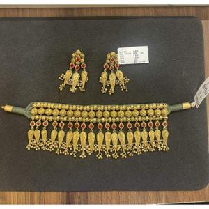 Buy 22 Karat Gold Necklace Set