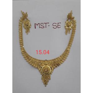 Buy 22 Karat Gold Necklace Set