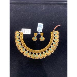 Buy 22 Karat Gold Necklace Set