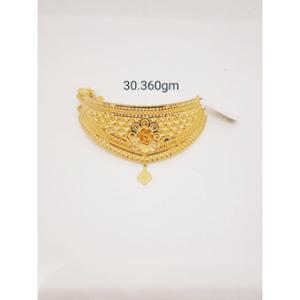 Buy 22 Karat Gold Necklace Set