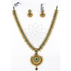 Buy 22 Karat Gold Necklace Set