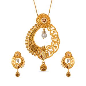 Buy 22 Karat Gold Pendant Set