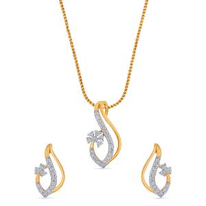 Buy 18 Karat Gold & Diamond Pendant Set