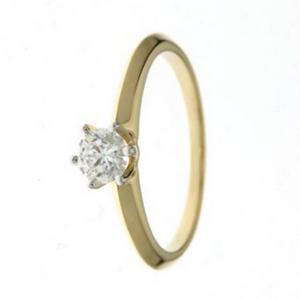 Buy 18 Karat Gold & Diamond Ring