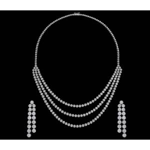 Buy 18 Karat Gold & Diamond Necklace Set