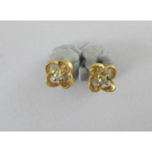 Buy 22 Karat Gold Earrings