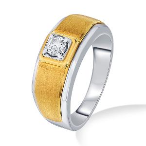 Buy 18 Karat Gold & Diamond Ring
