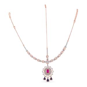 Buy 18 Karat Gold & Diamond Mang Tikka