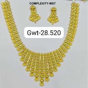 Buy 22 Karat Gold Necklace Set
