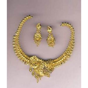 Buy 22 Karat Gold Necklace Set