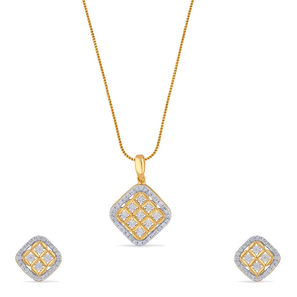 Buy 18 Kt Gold & Diamond Pendant Set