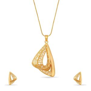 Buy 22 Karat Intricate Gold Necklace Set