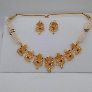 Buy 22 Karat Gold Necklace Set