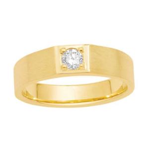 Buy 18 Karat Gold & Diamond Ring