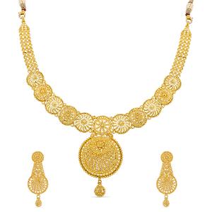 22 Karat Gold Necklace Set | Gold - Reliance Jewels