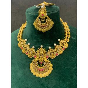 Buy 22 Karat Gold Necklace Set