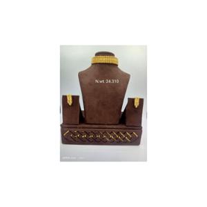 Buy 22 Karat Gold Necklace Set
