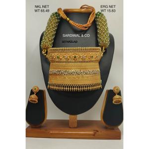 Buy 22 Karat Gold Necklace Set