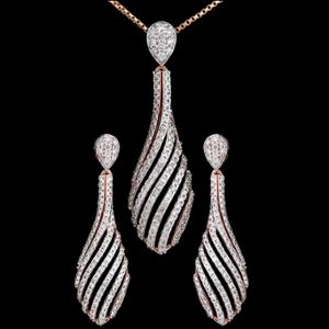 Buy 18 Karat Gold & Diamond Pendant Set